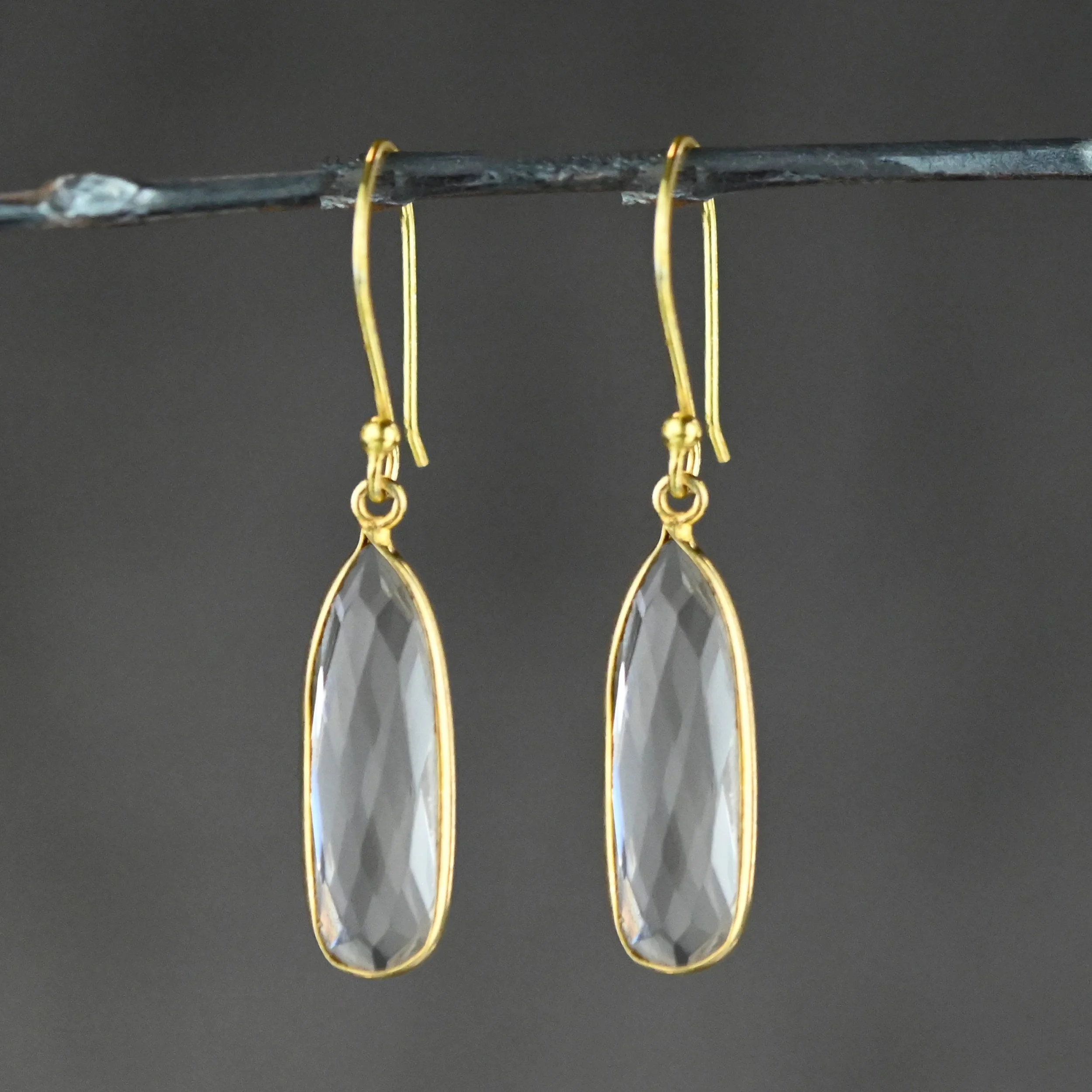 EAR-S2214.jpg