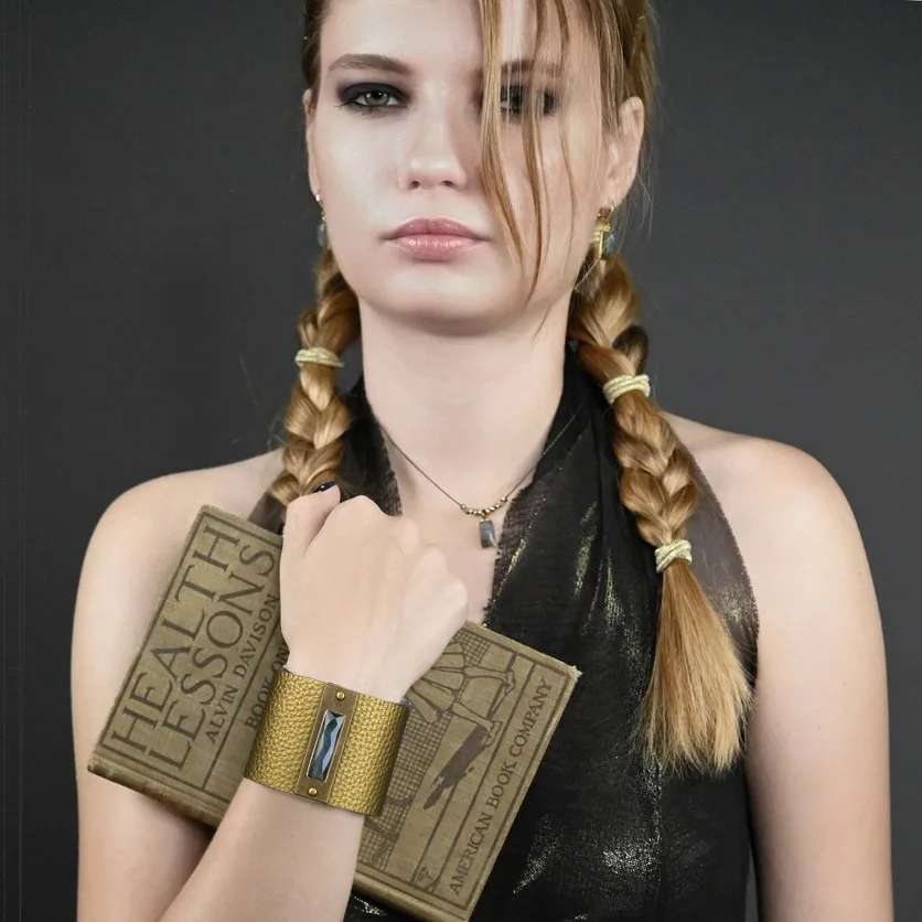 2-semi-bronze-lab-model.jpg