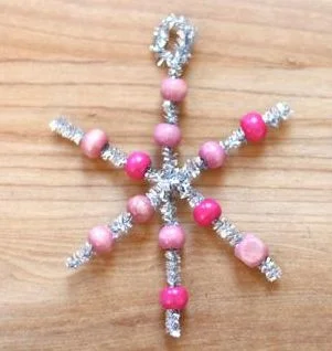 Pipe Cleaner Snowflakes