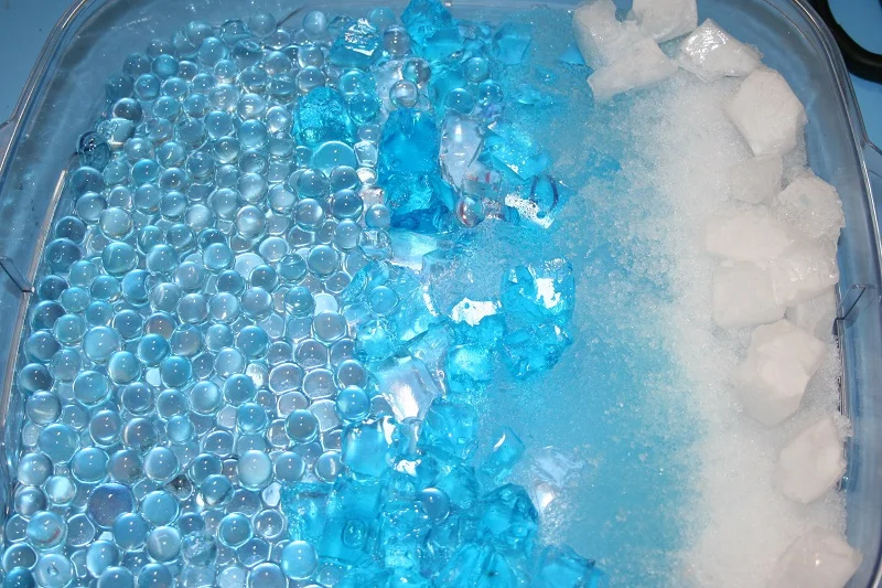 Tactile Thursday - Winter Water Bead Bin