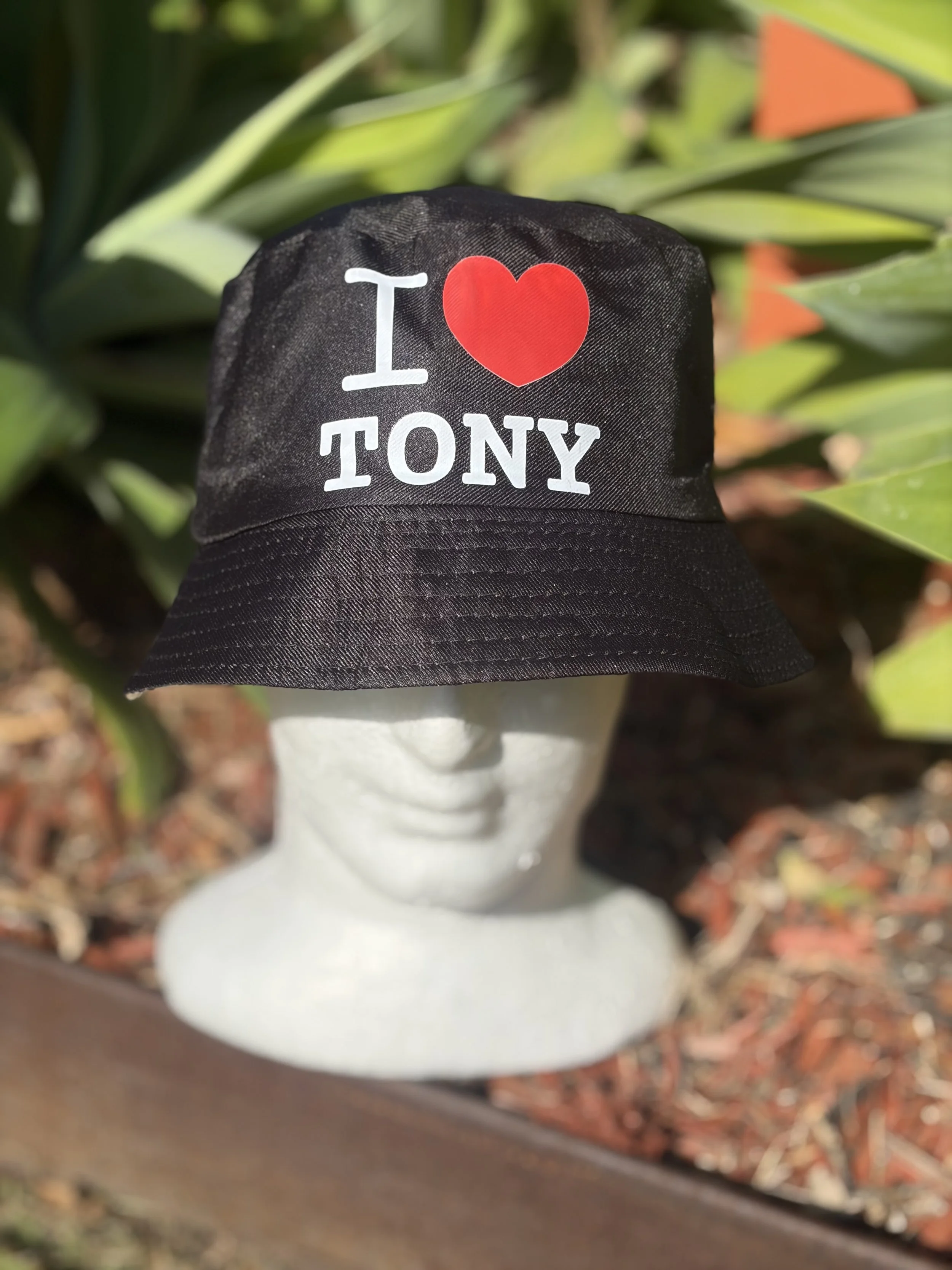 BLACK "I LOVE TONY"