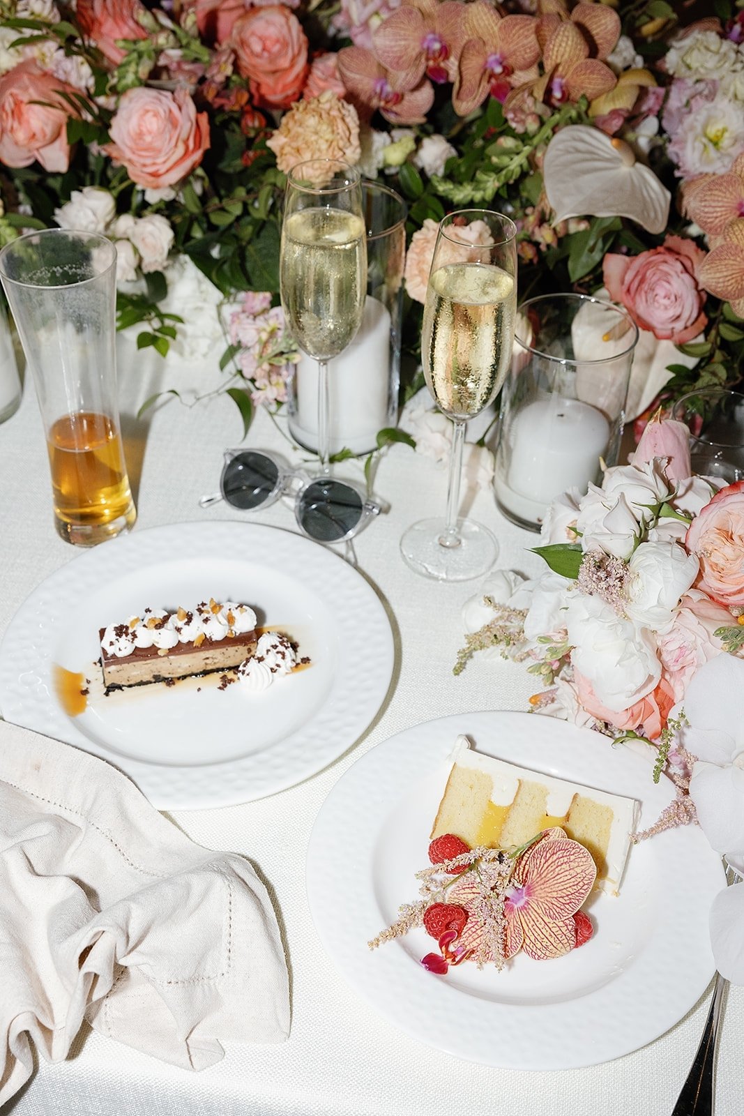 My kind of party vibe! 🍾 😎

Planning + Design: @nicholeweddings
Photographer: @schyneweddings
Venue: @fsoahuevents @fsoahu 
Florals: @suvexpressions
Rentals: @hawaiifinelinens @alohaartisans @pacificpartyrentals
HMU: @revealhairandmakeup

#weddingc
