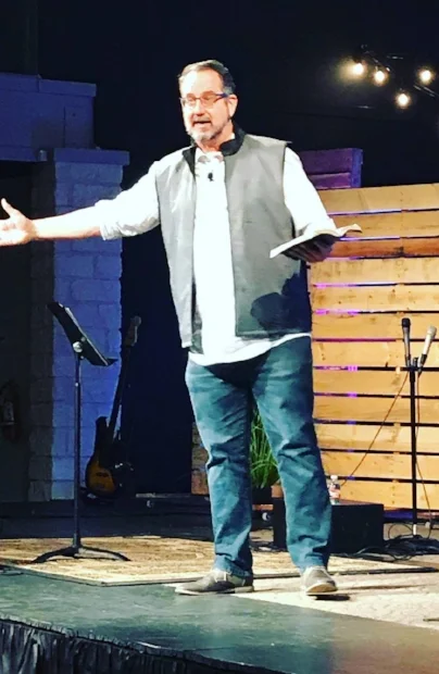 Pastor Alan.jpg