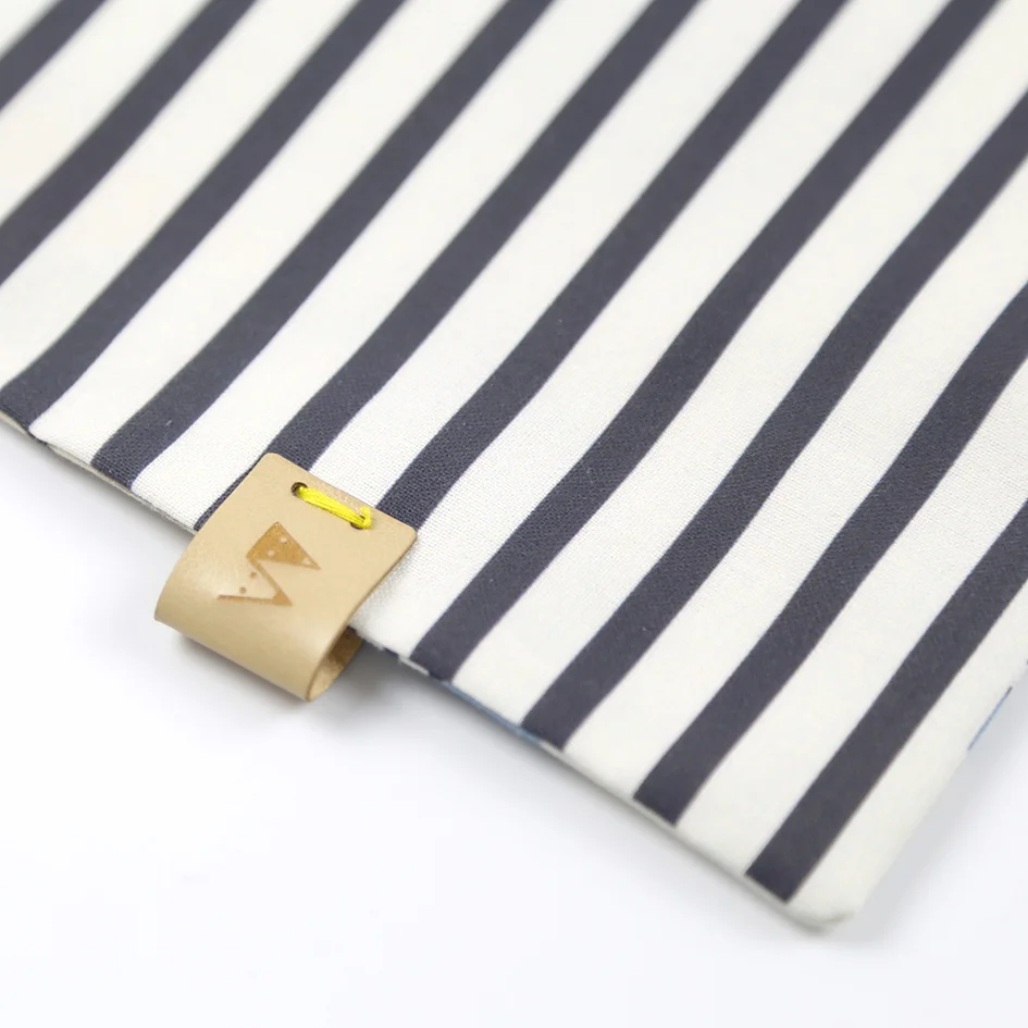 woofmodels-custom-bandana-closeup-back.jpg