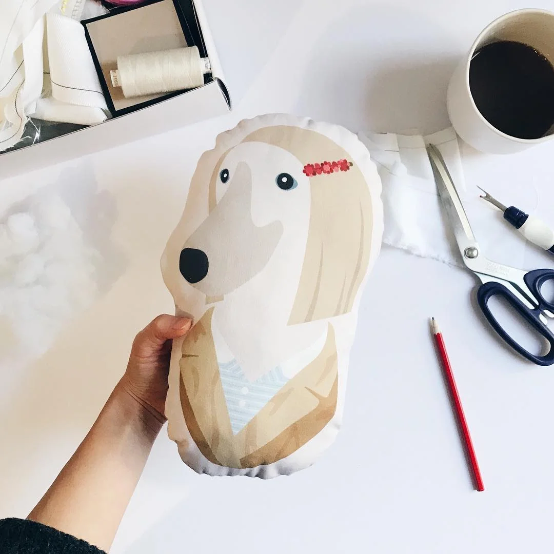 woofmodels-handmade-custom-pet-pillow.jpg