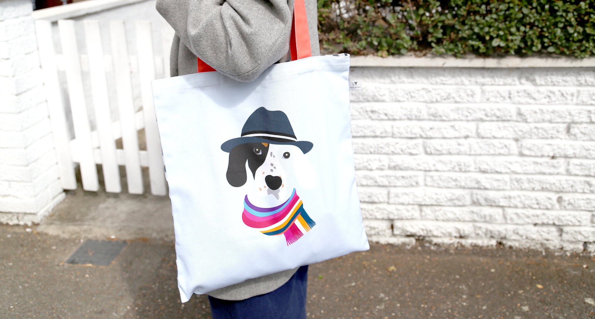 woofmodels-custom-dog-portrait-totebag.jpg