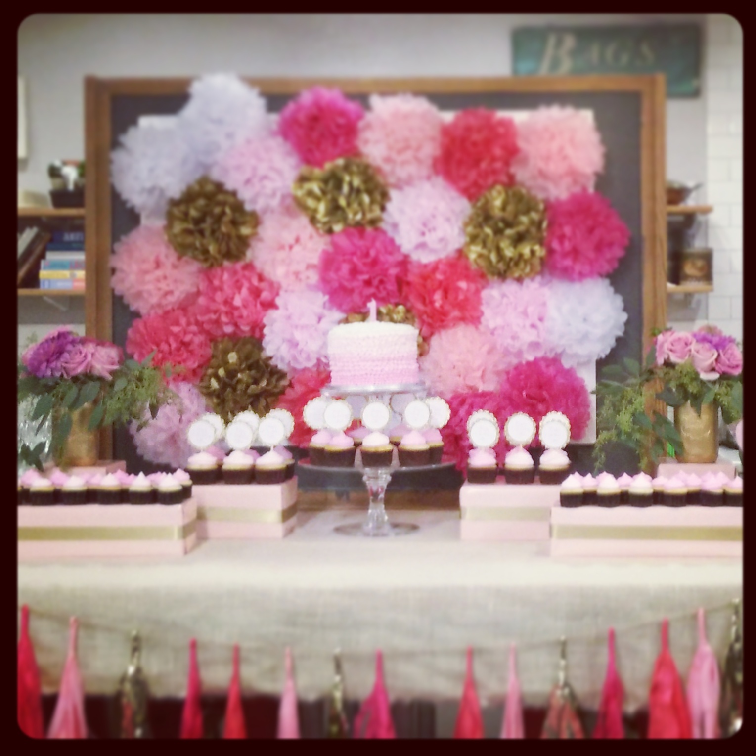 ...custom backdrop, garland, floral arrangements...and gorgeous styling by Bold & Fancy. Photo Cred: romp phone