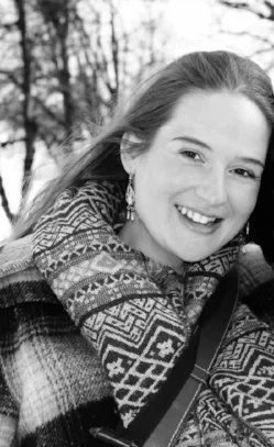 Davina holds an externally accredited ´Level 3 Certificate in Meditation Teaching´ from the British School of Meditation. She is the school counselor at Arendal International School and lives in Grimstad with her husband and two young sons.