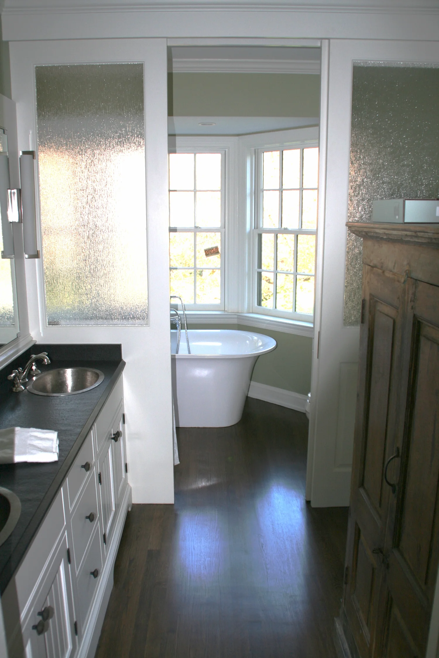 Baliks bathroom 003.JPG