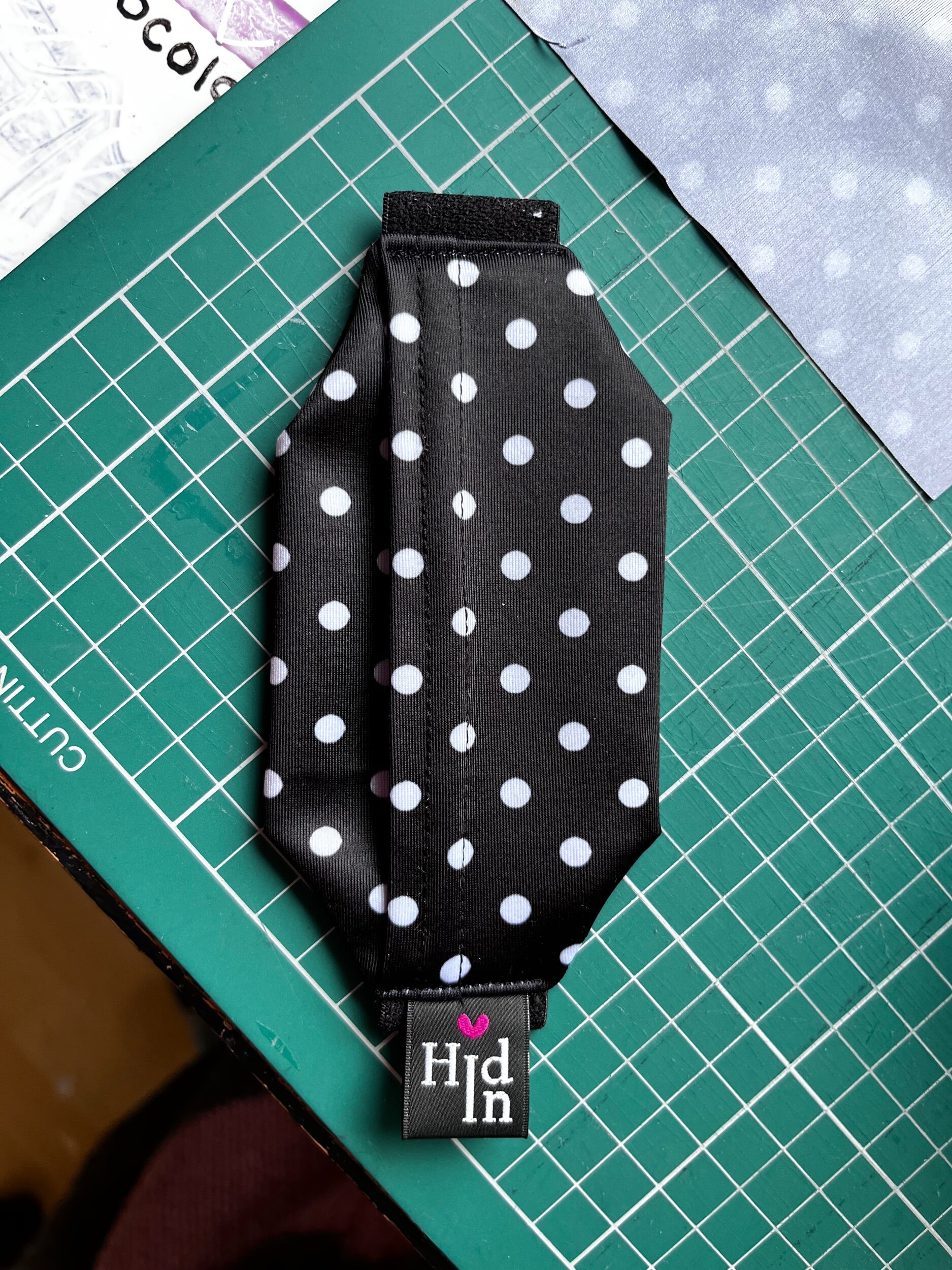 DED5B51A-5528-43B3-A87F-43692B5F3601