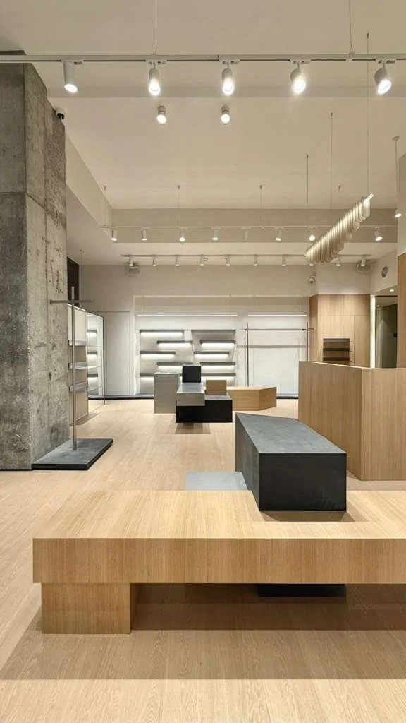 PHOTO-2025-10-25-22-36-54 (2).jpg