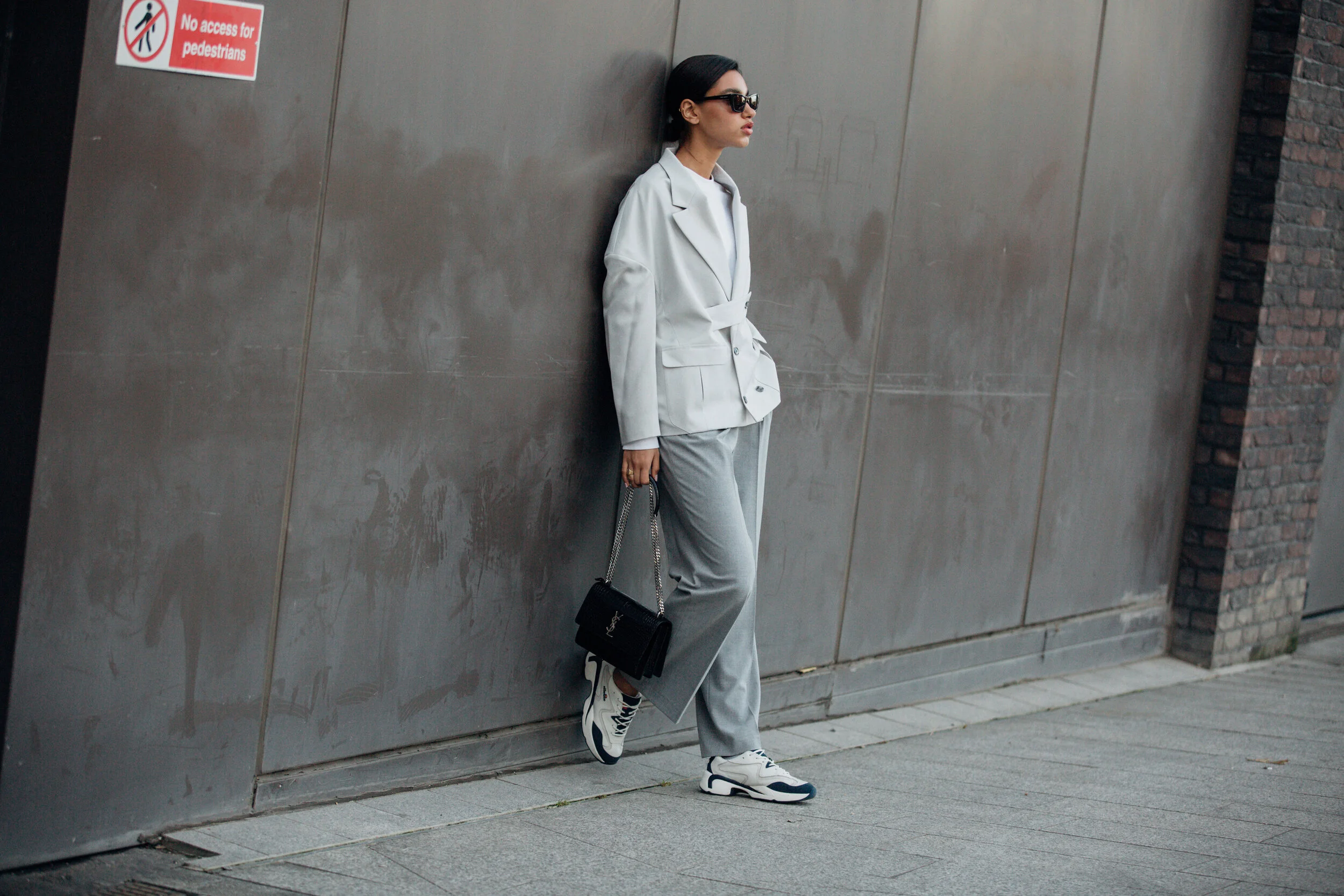 ellesse indus sneakers