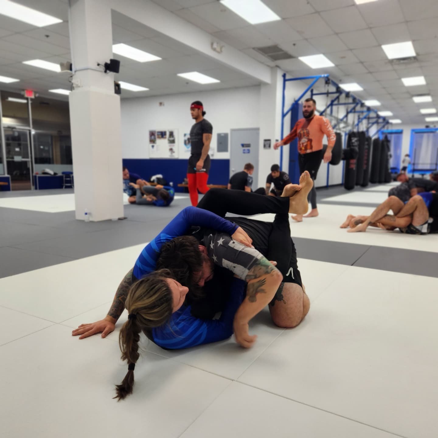 No gi advanced class with Professor @pitbull_bjj_77 

#jiujitsu #bjj #mma #brazilianjiujitsu #jiujitsulifestyle #ufc #grappling #muaythai #bjjlifestyle #martialarts #life #oss #wrestling #kickboxing #boxing #judo #fitness #nogi #bjjlife #artesuave #j
