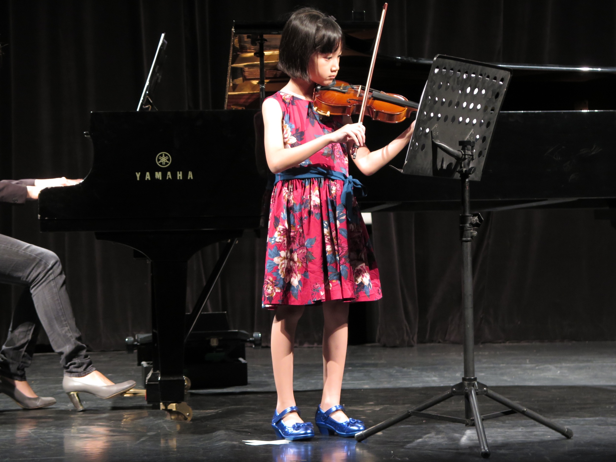Hazel's wonderful performance on the violin!