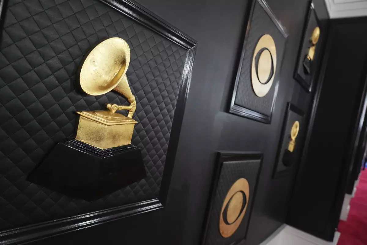 grammy wall.webp