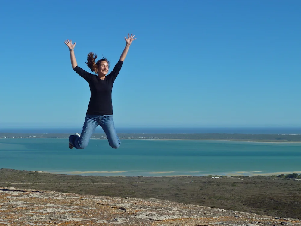 10 Essential Solo Female Travel Tips