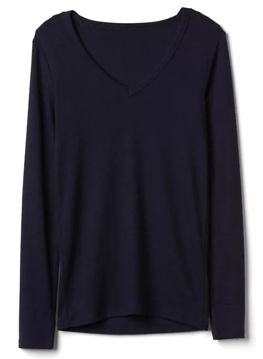   Gap Long sleeve modern v-neck  