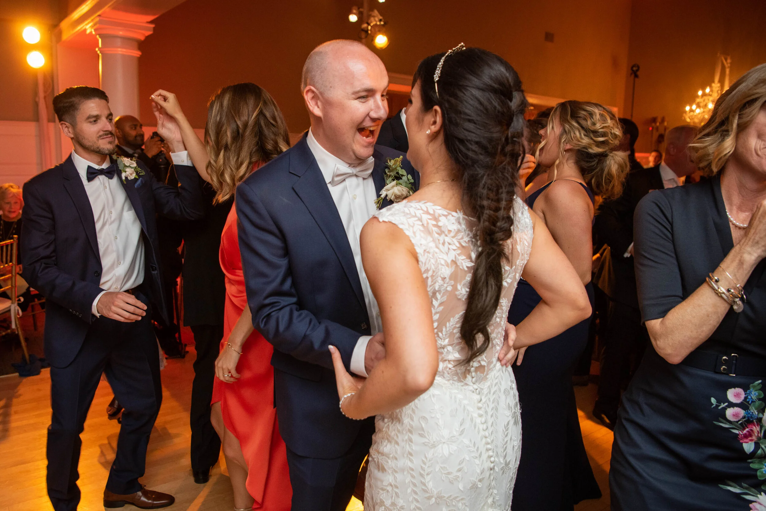  Aspetuck Valley Country Club Wedding photos.Craig Warga Weddings 