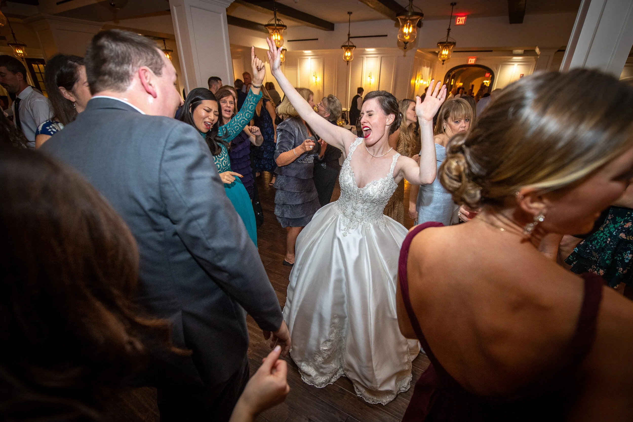  Hackensack Golf Club Wedding photos.Craig Warga Weddings 