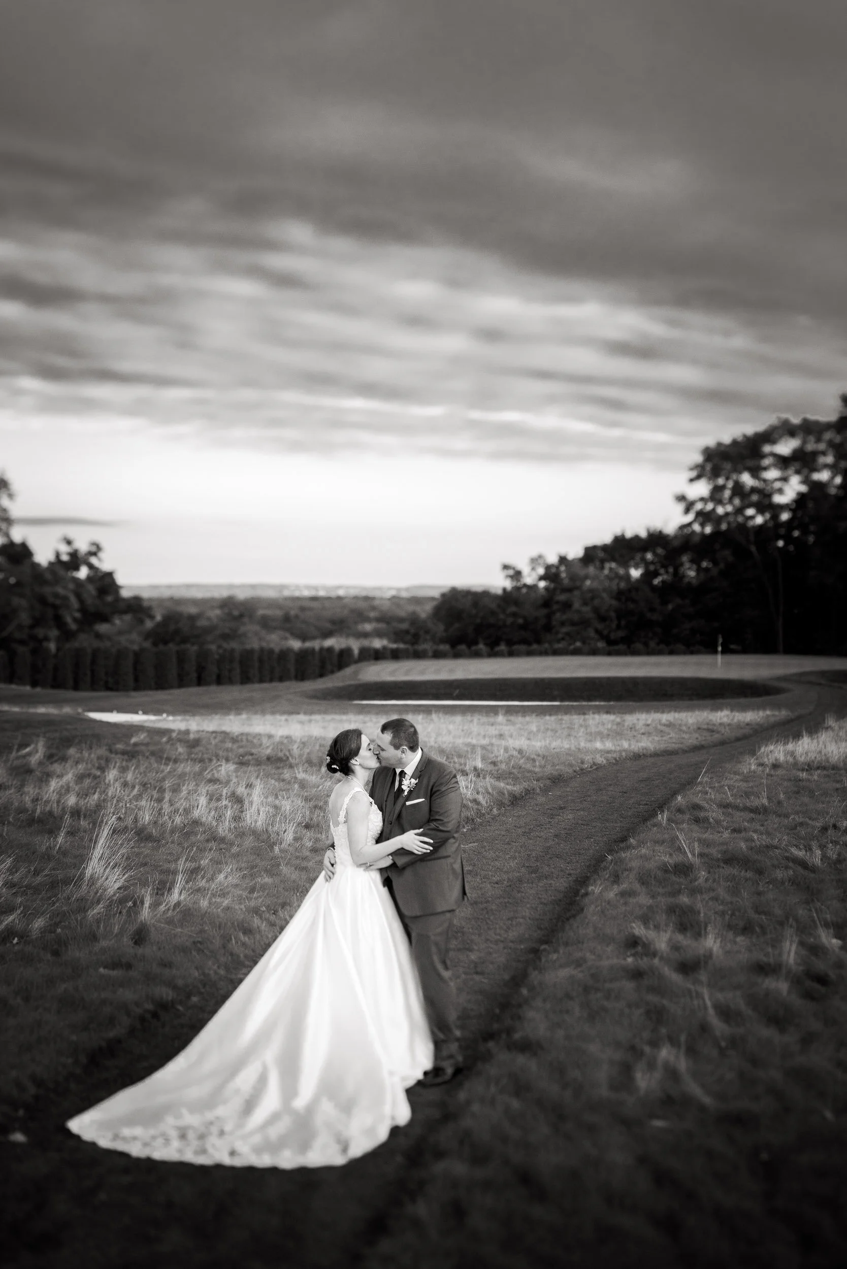  Hackensack Golf Club Wedding photos.Craig Warga Weddings 