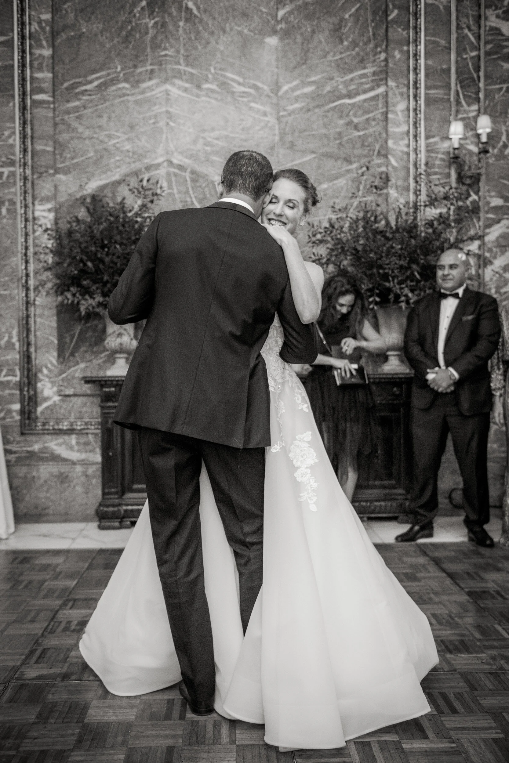  Burden Mansion NYC wedding photos.Craig Warga Weddings 