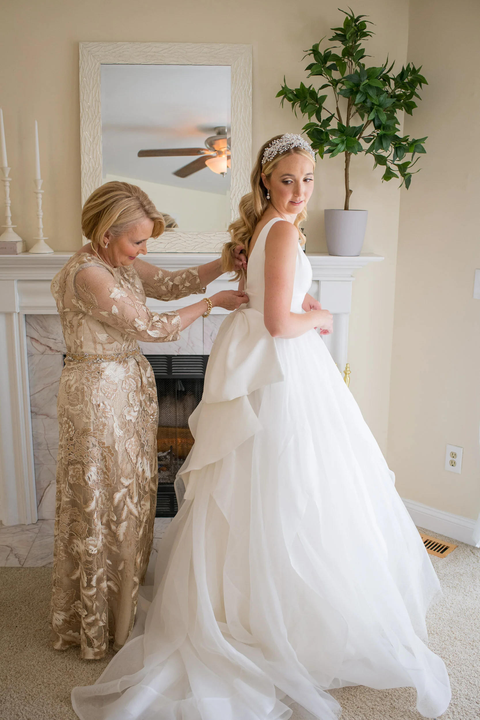 Metropolitan Club Wedding by Craig Warga Photography 