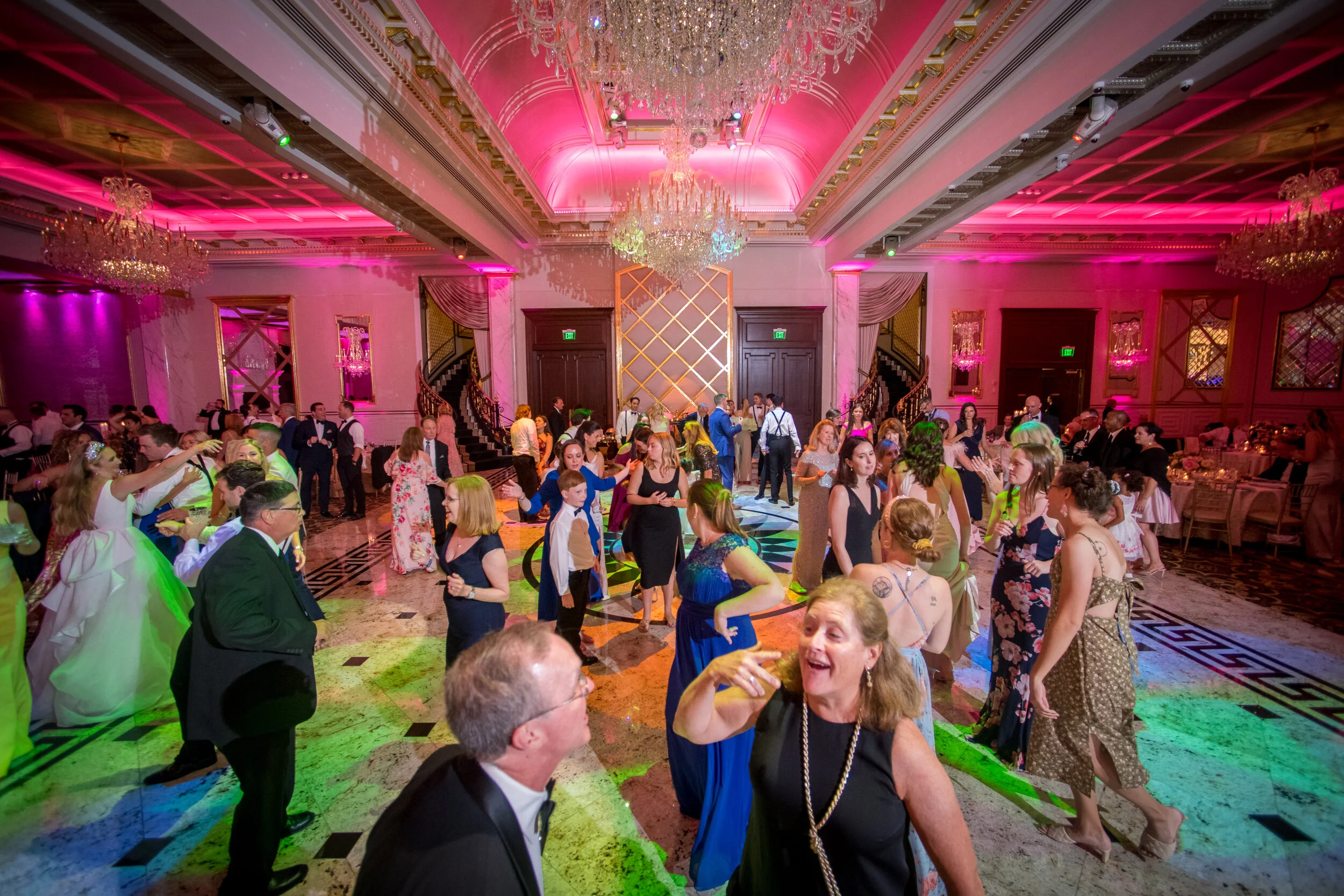  Metropolitan Club Wedding by Craig Warga Photography 
