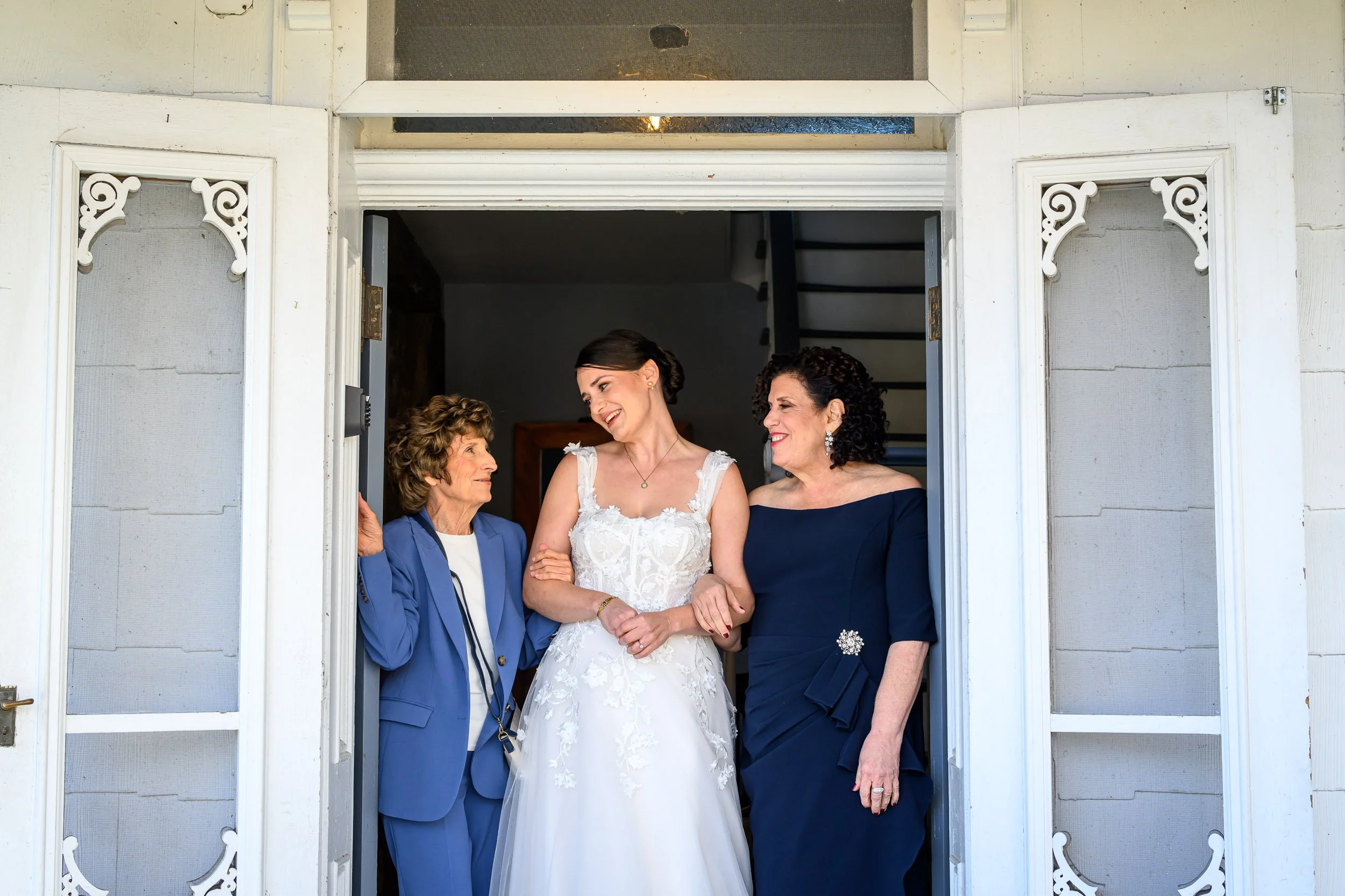 RedMapleVineyardWedding00025.JPG