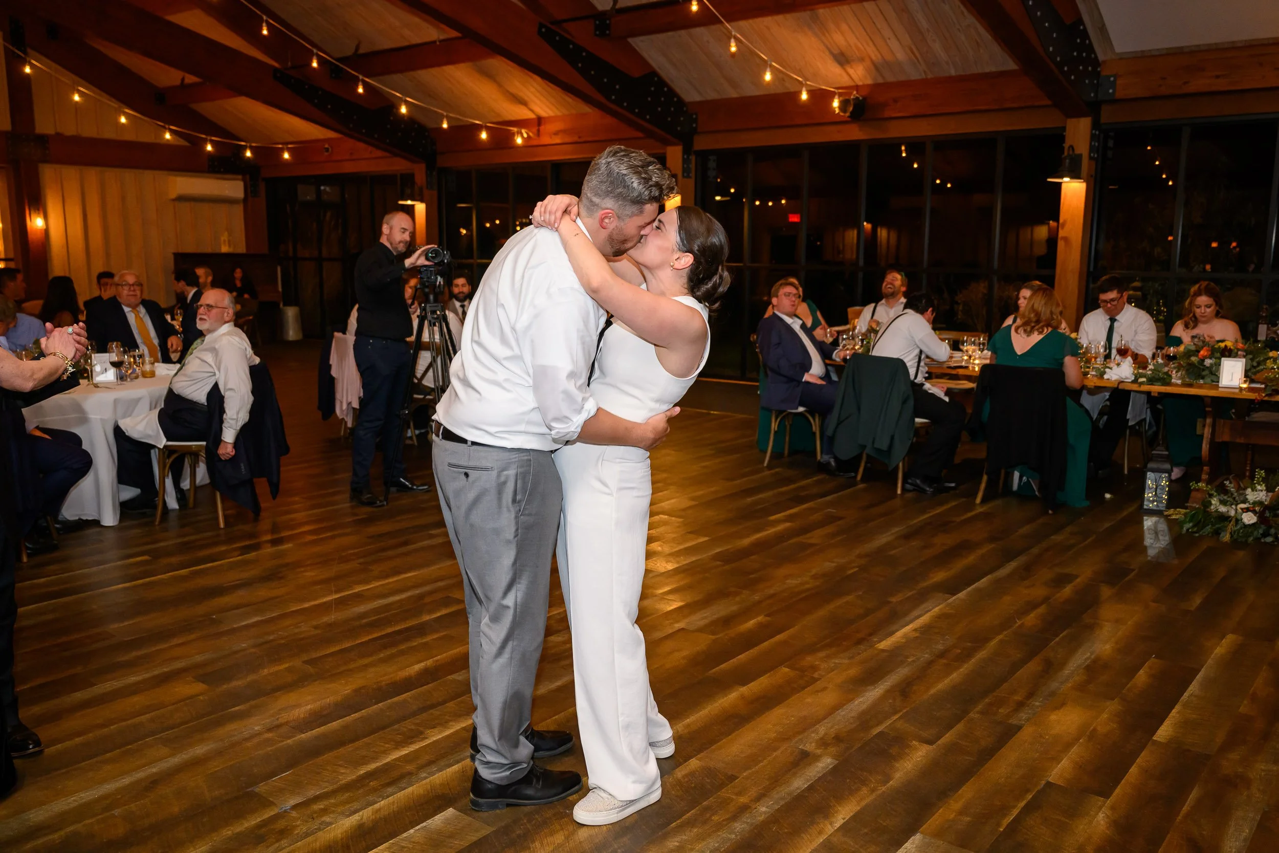 RedMapleVineyardWedding00100.JPG