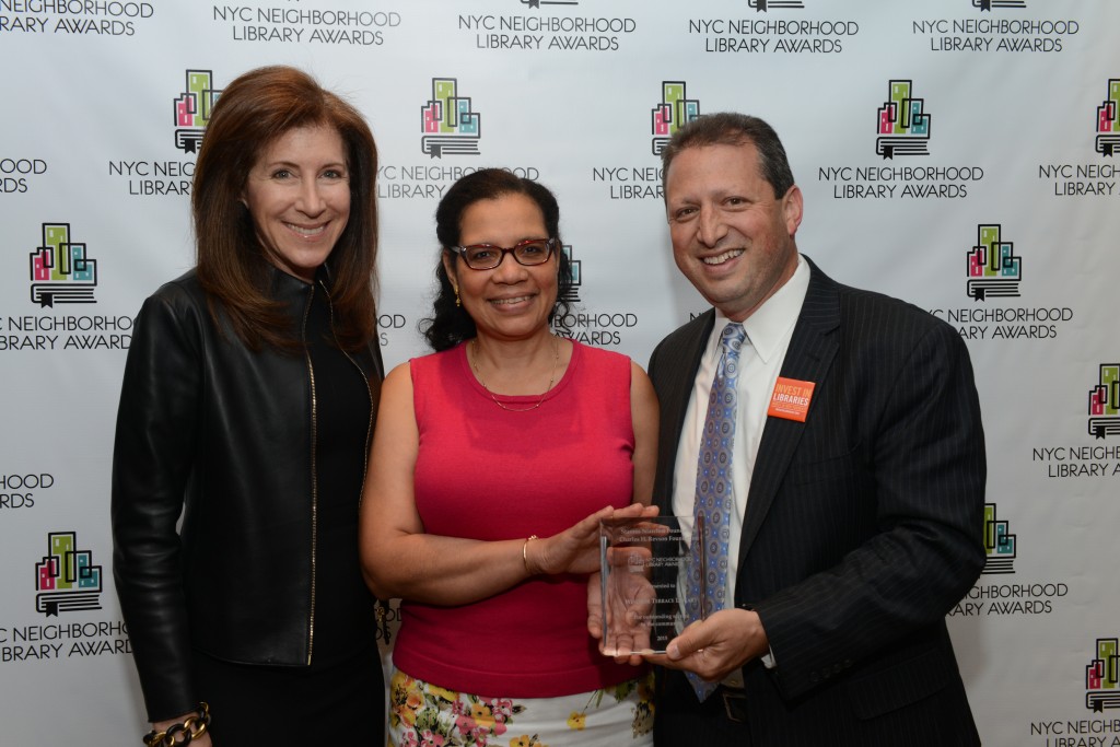 L to R: BPL President Linda Johnson, Windsor Terrace Library Manager Ianthee Williams, and Councilmember Brad Lander