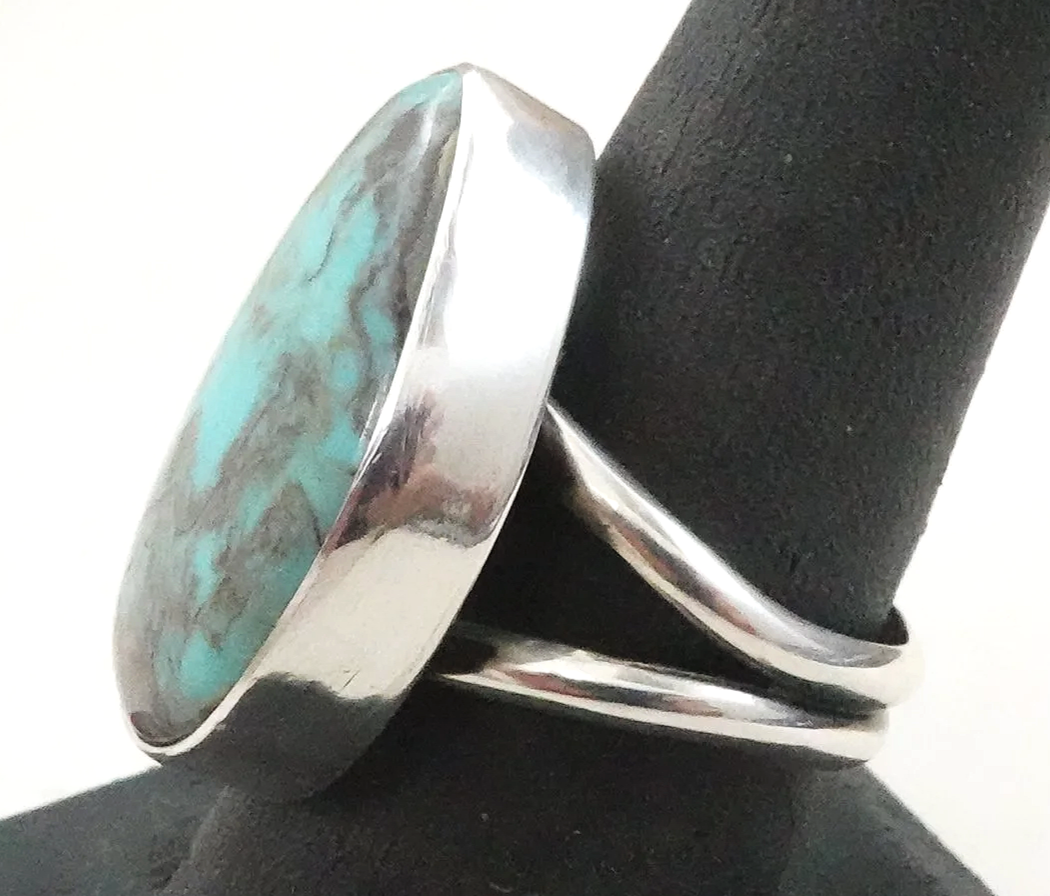 mens-navajo-kingman-turquoise-silver-ring-teller-1081B-2.png