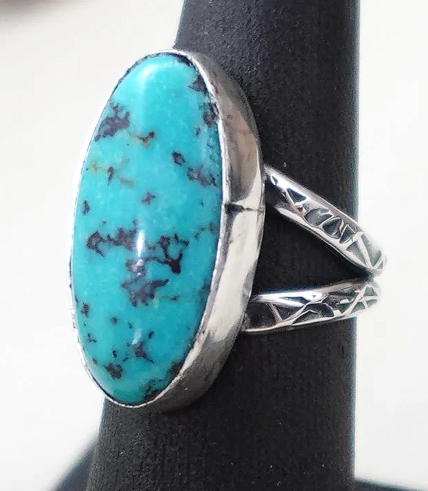 womens-navajo-turquoise-silver-ring-teller-sz-7-1079R-1.png