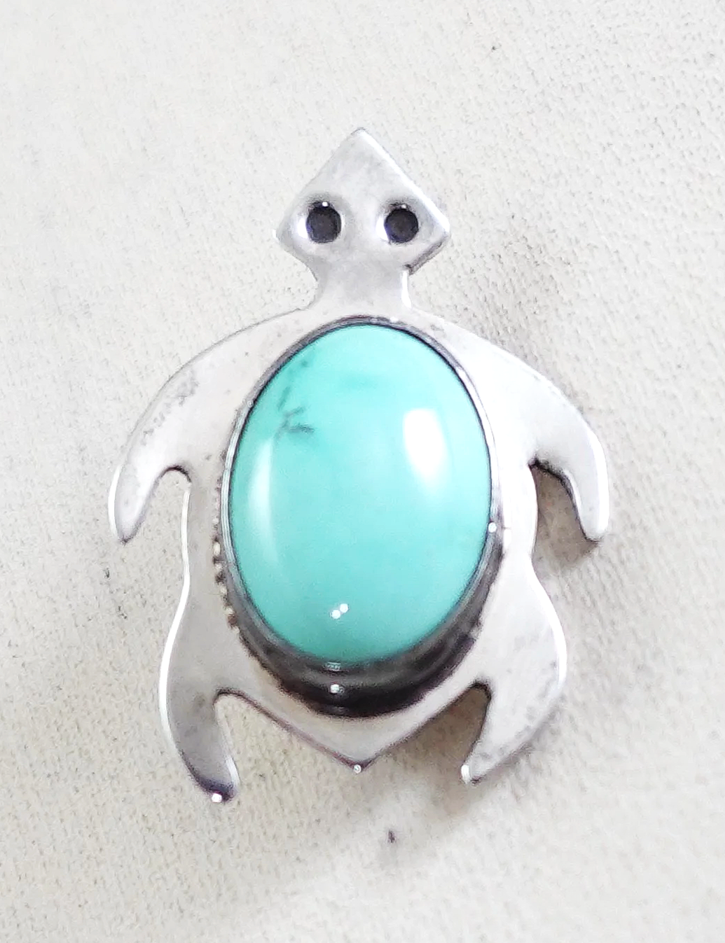 vintage-navajo-variscite-silver-turtle-pin-brooch-1082A-.png