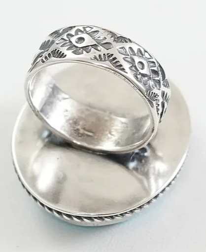 womens-navajo-turquoise-mountain-sterling-silver-ring-teller-1083N-3.png
