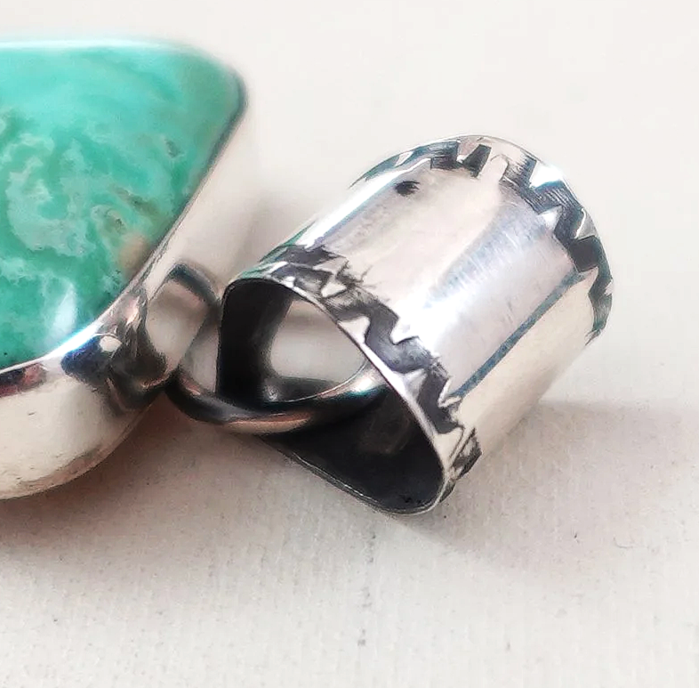 navajo-chrysocola-malachite-sterling-silver-pendant-teller-1077F-4.png