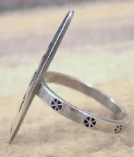 silver-overlay-rings-733X-3.jpg