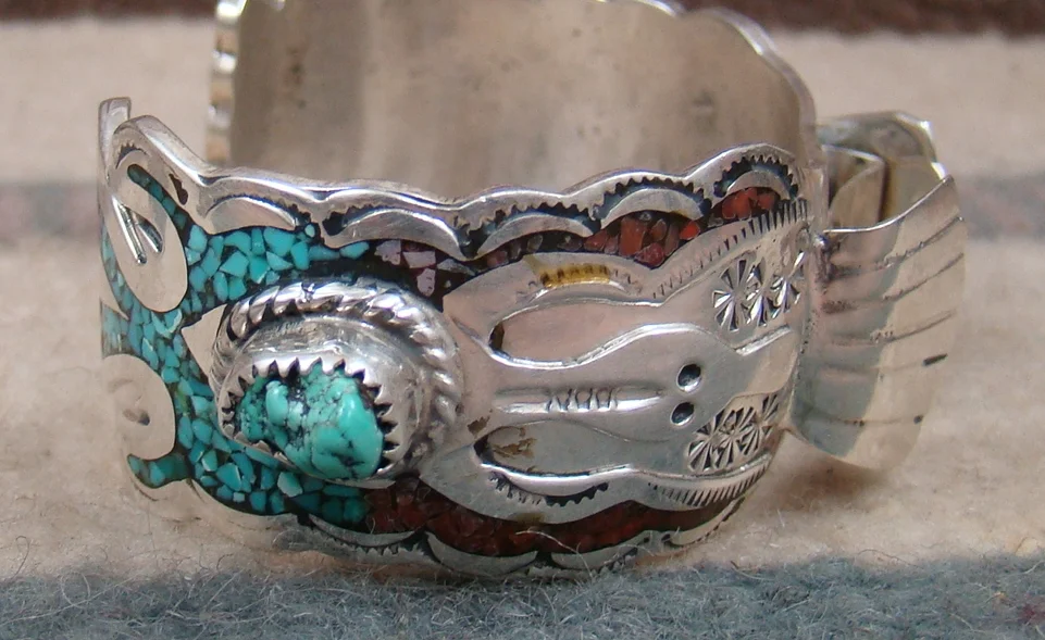 vint-navajo-turquoise-coral-inlay-waterbird-with-turq-nuggets-watchcuff-753Z-4.JPG
