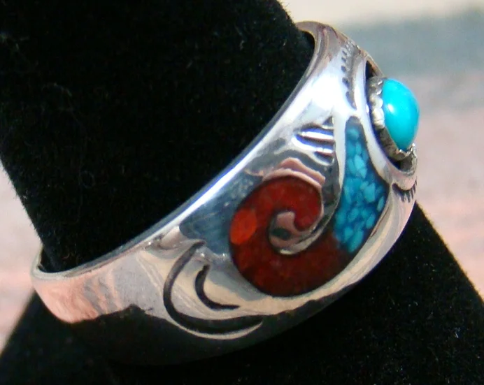 navajo-turquoise-coral-chip-inlay-shadowbox-ring-band-767R-2.JPG