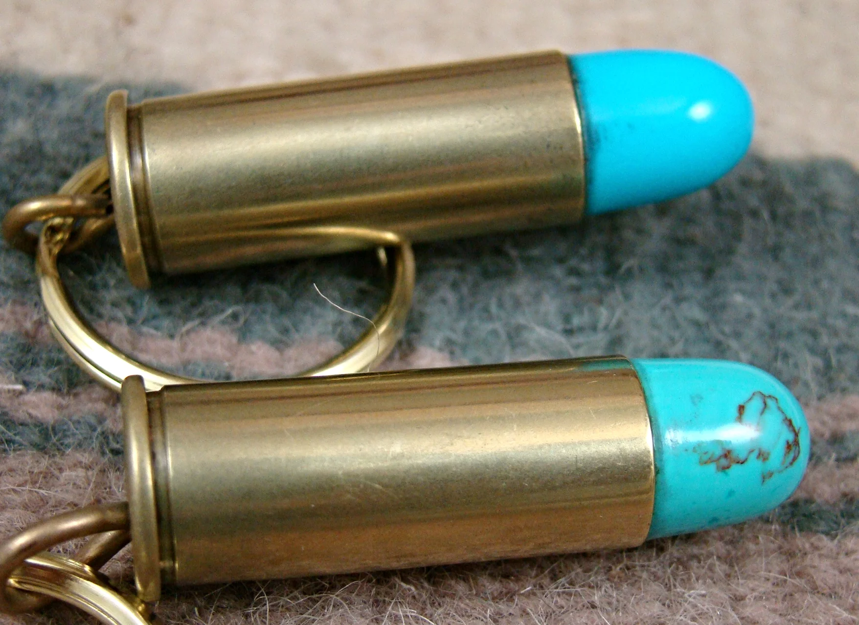 navajo-turquoise-tip-bullet-key-chain-778R-4.JPG