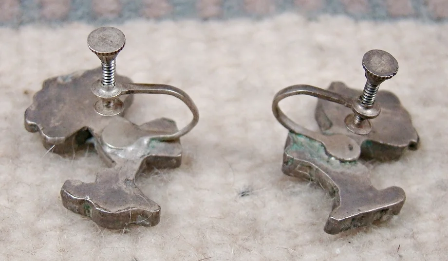 vintage-zuni-multi-stone-inlay-peacock-earrings-743X-1.JPG