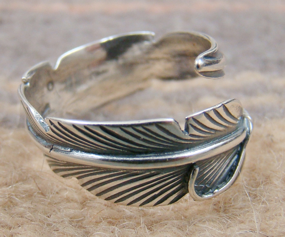 Silver Phantom Jewelry Adjustable Bird Feather Wrap Ring in Antique Sterling Silver