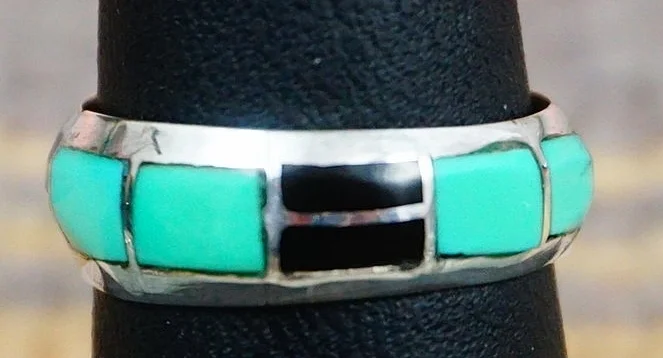 zuni-turquoise-onyx-inlay-ring-band-chattin-3.JPG