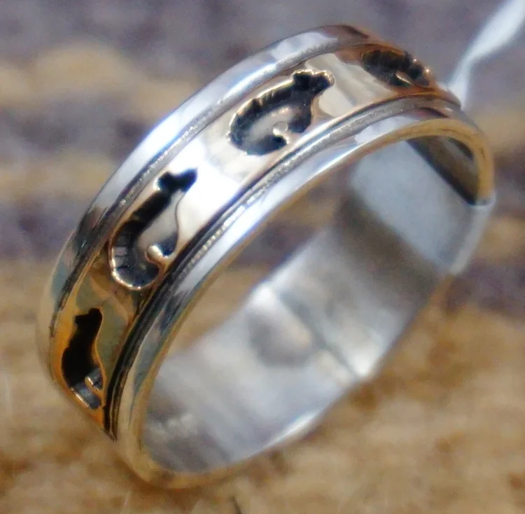 Item # 376N1 - Navajo 12KGF Gold Medicine Bear Overlay Ring Bands