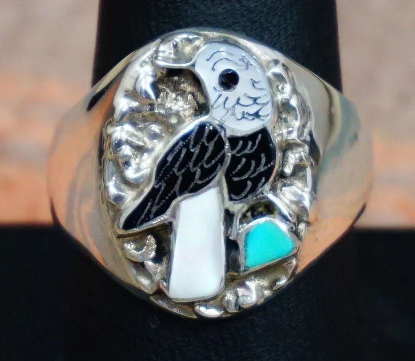 zuni-oval-multistone-inlay-eagle-cast-ring-1.JPG