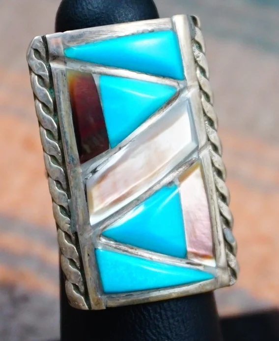 large-vintage-zuni-turquoise-abalone-pearl-ring.JPG