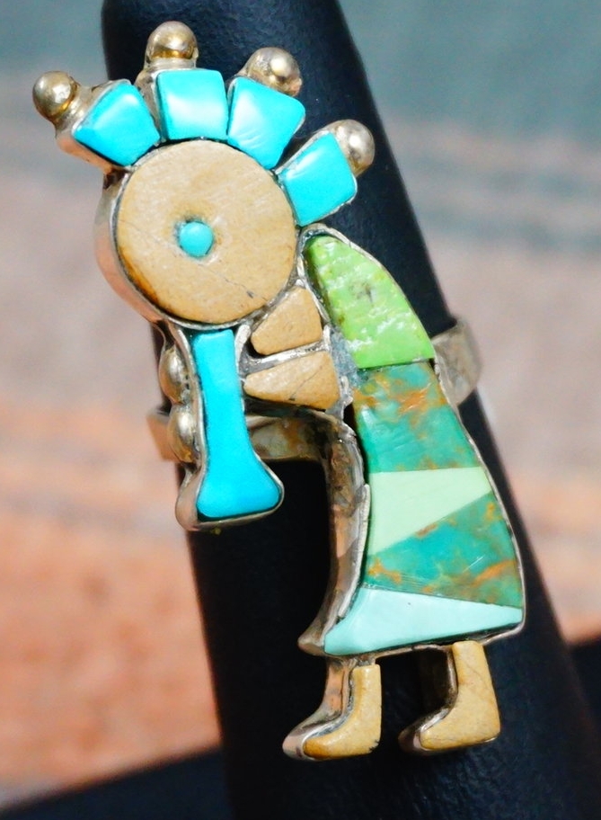 large-zuni-turquoise-agate-kokopelli-ring.JPG
