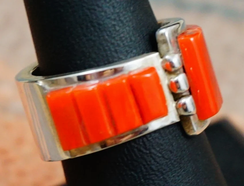 large-zuni-coral-raised-inlay-ring-band-1.JPG