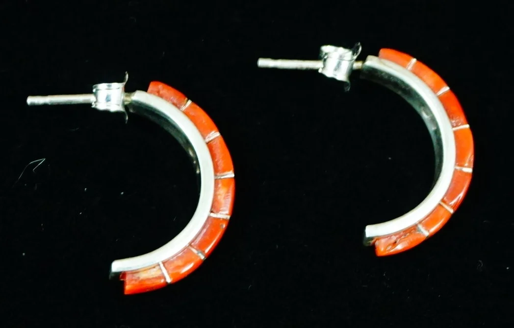 zuni-coral-inlay-half-hoop-earriings-nastacio-829B-1.JPG