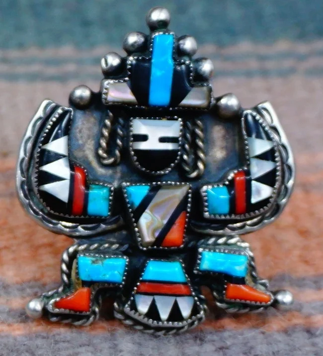 Item #831A- Vintage Zuni Multistone Inlay Knifewing Leaf Decorated 