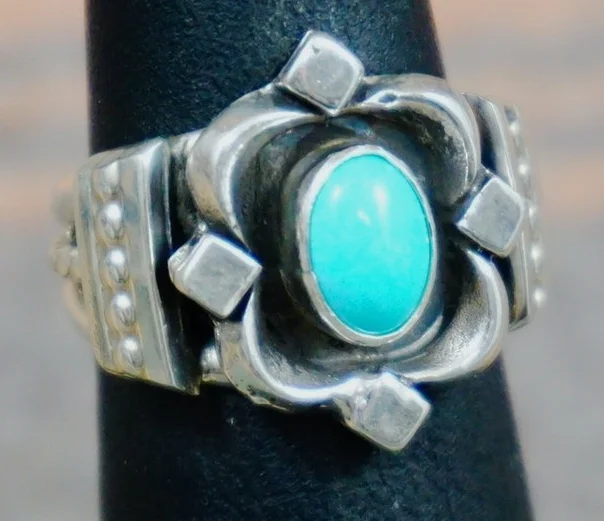 navajo-turquoise-shadowbox-ring.JPG